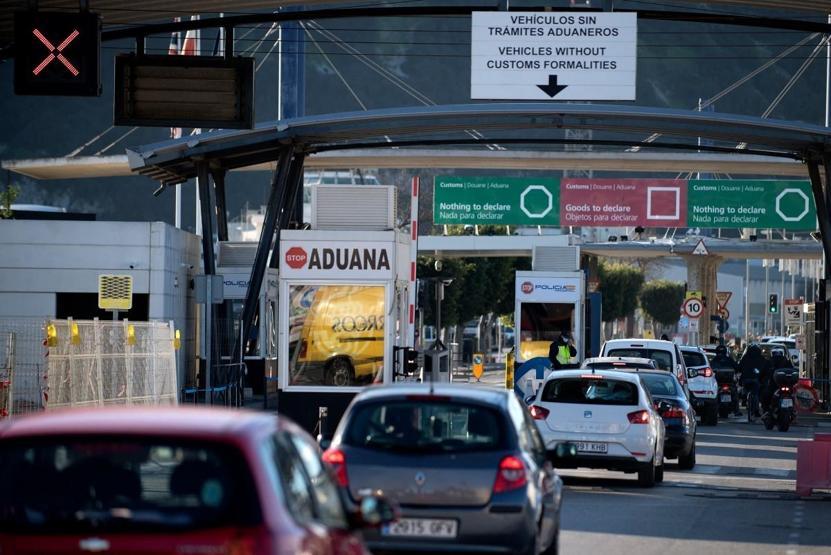 118 yıllık sınır kontrolü resmen kaldırıldı İngiltere ve Avrupa Birliği imzaları attı...