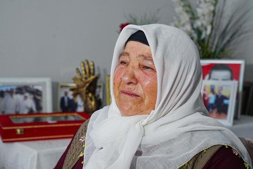 15 Temmuz gecesini anlattı: Kızının cenazesini beklerken oğlunu şehit verdi