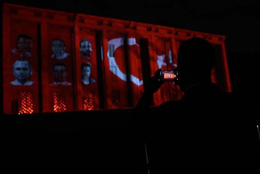 15 Temmuz Destanı TBMM duvarlarında yeniden canlandı