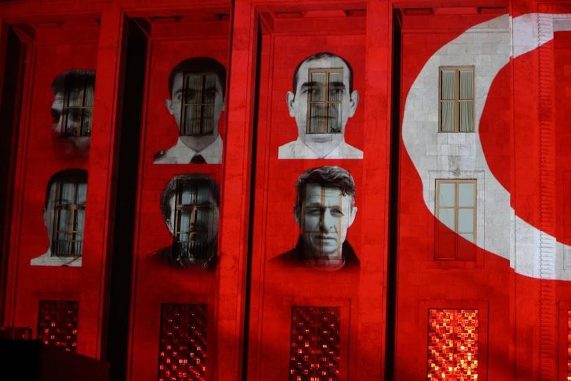 15 Temmuz Destanı TBMM duvarlarında yeniden canlandı