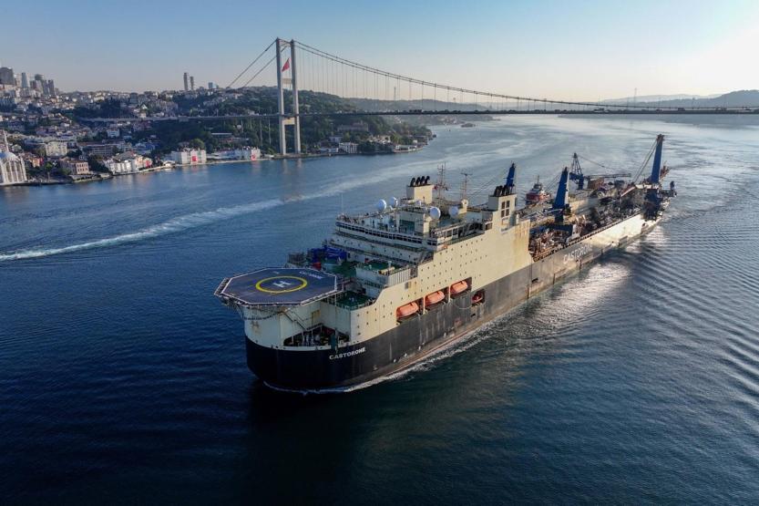 Boğazdan bir dev geçti O anlar havadan görüntülendi