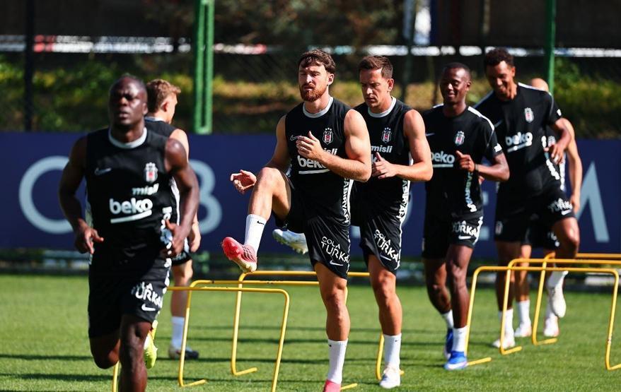 Beşiktaş, Midtjylland maçına hazırlanıyor