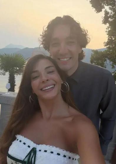 Ebru Şahin, Evrim Alasya ve Pelin Karahan’dan Yaz Pozları Como Gölünden Bodrum’a İşte Ünlü Oyuncuların Yaz Halleri