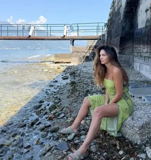 Ebru Şahin, Evrim Alasya ve Pelin Karahan’dan Yaz Pozları Como Gölünden Bodrum’a İşte Ünlü Oyuncuların Yaz Halleri
