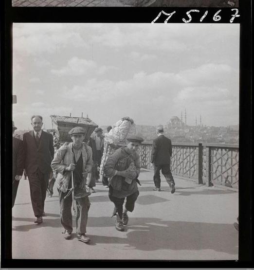 İsveçli fotoğrafçının arşivi gün yüzüne çıktı: İşte eski İstanbul