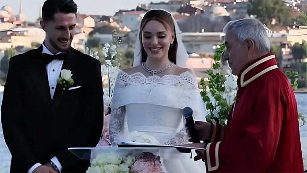 İsmail Yüksek’in Düğününde Şaşırtan Detay Gelin Babasının Adını Anmamıştı Esen Matraşın Babası Ortaya Çıktı Tepki Dolu Açıklama