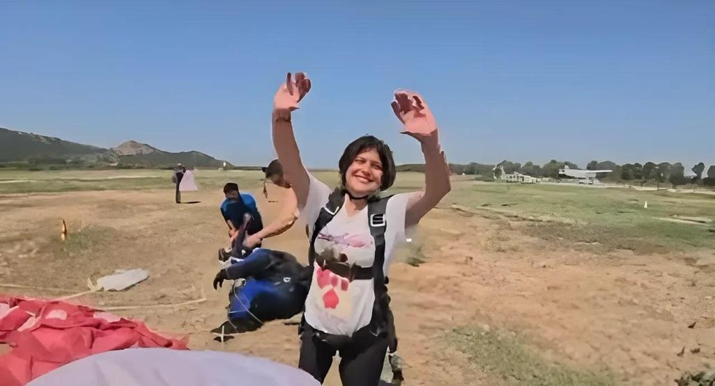 Kızılcık Şerbetinin Nilayı Feyza Civelek 4000 metre yükseklikte SINIRLARINI ZORLADI