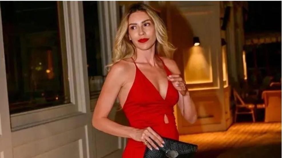 Sinem Kobal’dan yeni Instagram pozları Fit hali takipçilerinden tam not aldı