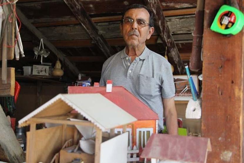 5 YILDA 150 ESER Karton, Plastik, İnşaat Malzemeleri... Atıkları Sanata Dönüştürdü, Minyatür Şehri Kurdu Bolunun Simge Yapılarını Bir de Böyle Görün