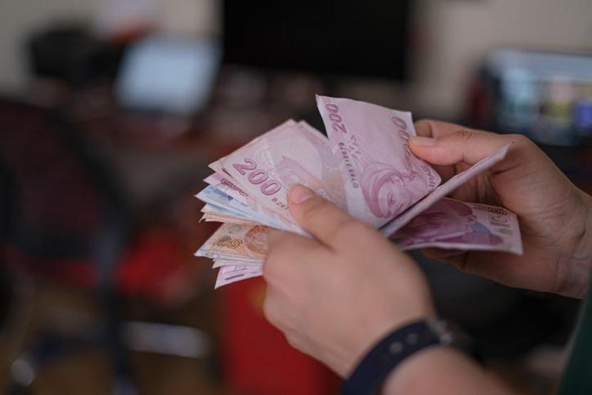 Esnafa finansman desteği: Bakan Bolat detayları açıkladı Kredi limitleri ve vadeler artırıldı