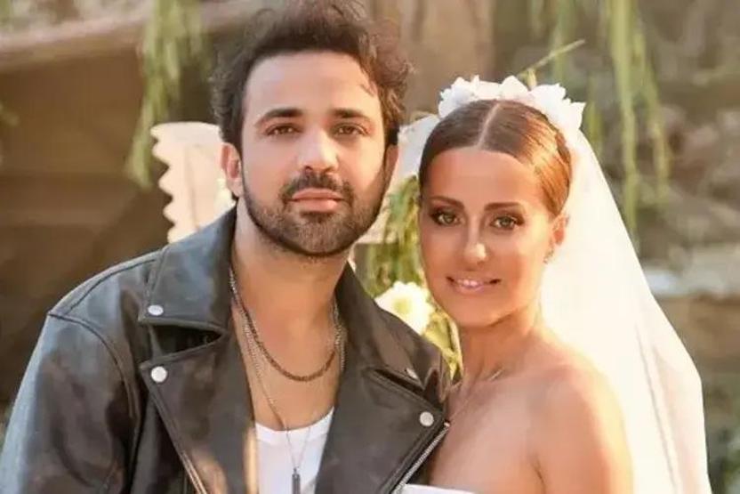 10 Yıllık Aşkı Asil Gökle Nişanlanmıştı Derya Uluğ Düğün Tarihini Açıkladı