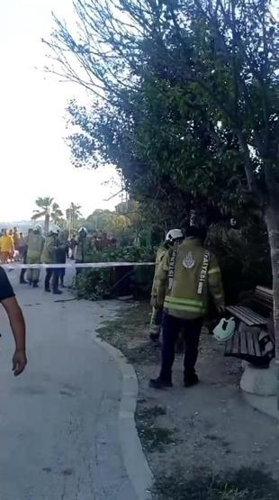 SON DAKİKA HABERİ: Büyükçekmecede toprak kayması Göçük altında kalanlar var