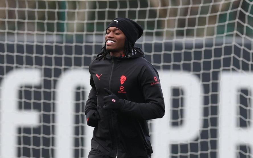 Galatasarayda Rafael Leao gelişmesi Vites yükselttiler...
