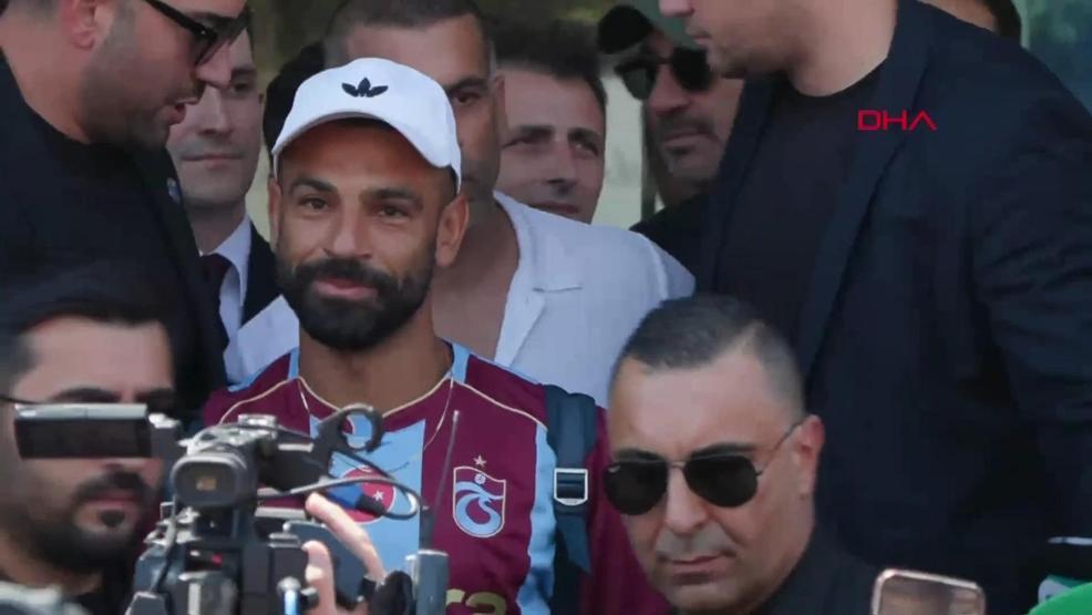 Trabzonsporun yeni transferi Mohamed Salah ilk pozları verdi