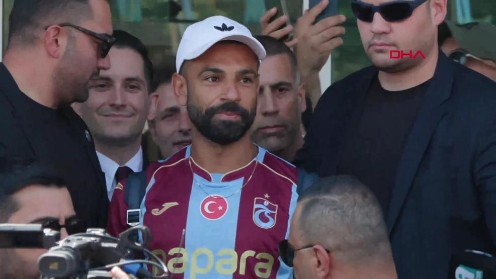 Trabzonsporun yeni transferi Mohamed Salah ilk pozları verdi