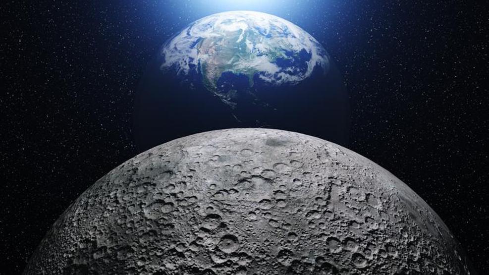SpaceX roket parçası AYA ÇARPTI 4 tonluk dev, Dünyanın uydusunda iz bıraktı...