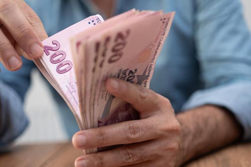 SON DAKİKA EMEKLİ HABERİ | Emekli maaş farkları bugün yatıyor Kim ne kadar ödeme alacak