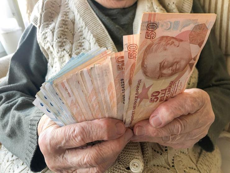 SON DAKİKA EMEKLİ HABERİ | En düşük emekli maaşı ne kadar olacak Yıl sonunda büyük değişim bekleniyor