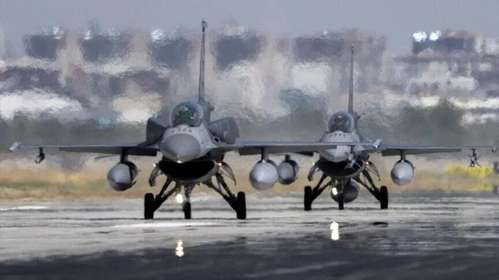 NATO hava sahasında alarm Letonyada İHA düşürüldü: Müdahaleye Türk F-16ları da katıldı...