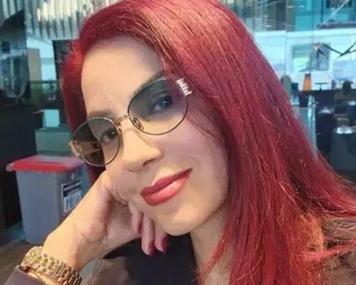 Erhan Çelikin boşanma aşamasında olduğu eşi Özlem Gültekine son veda Gözyaşları sel oldu