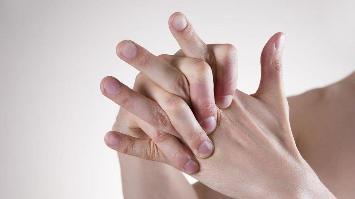 Parmak çıtlatmak zararlı mı? - Sağlık Haberleri