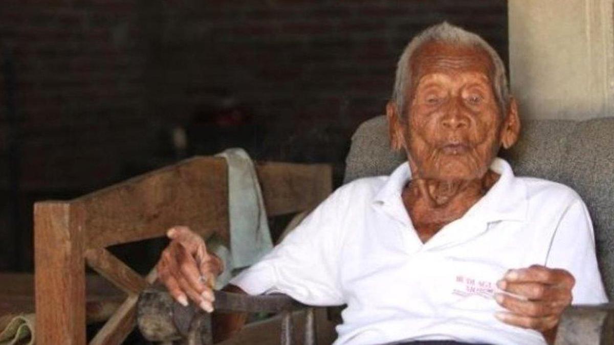 Ли цинъюнь. Самый старый человек в мире. Сапарман содимеджо долгожитель. Испанец сатурнино де ла фуэнте гарсия. Самый старый человек в мире которые.