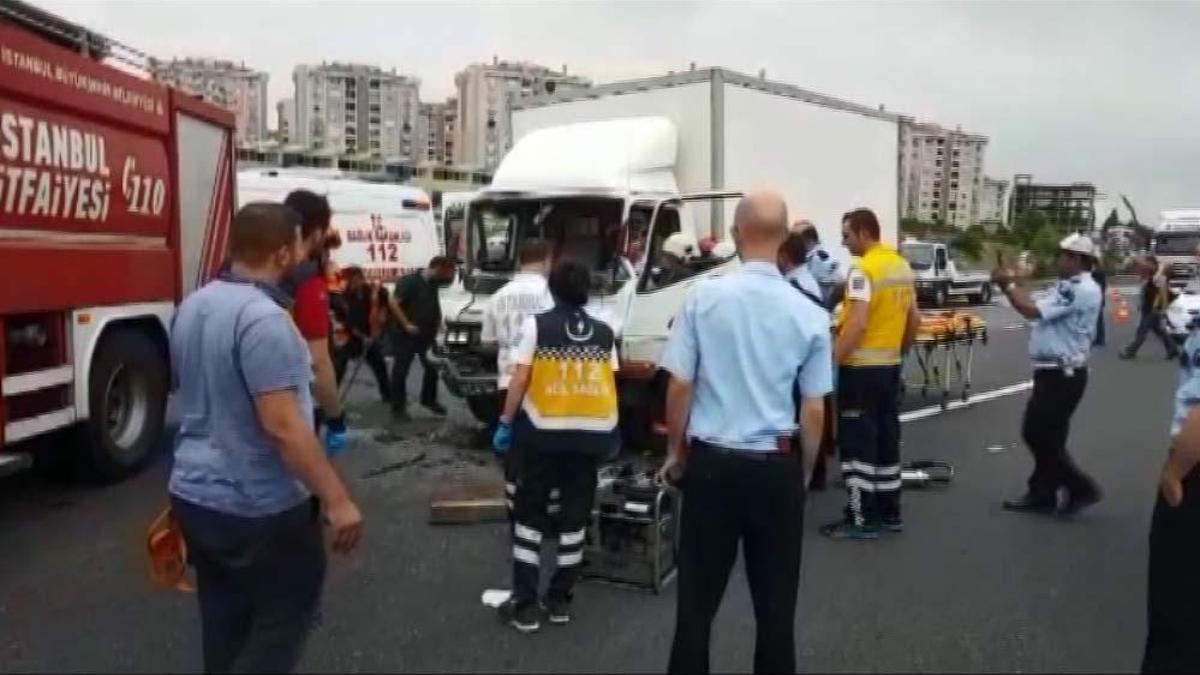 Son Dakika... TEM Otoyolu Yeniden Trafiğe Açıldı - Günün Haberleri