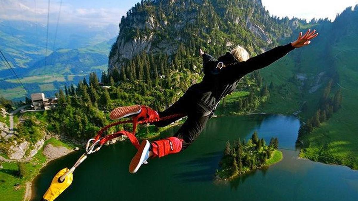 Ichaklar bilan porno