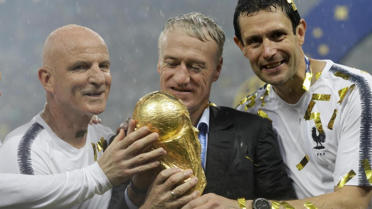 Fransa Milli Futbol Takımı Teknik Direktörü Didier Deschamps’dan ayrılık kararı! Tarih verdi…