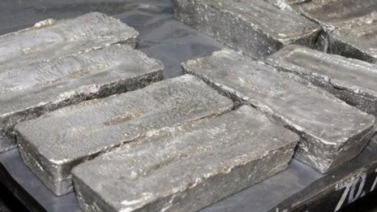 Баббит свинцовый в чушках. 995%. Свинец оптом. Свинец чушка. Свинец в чушках.