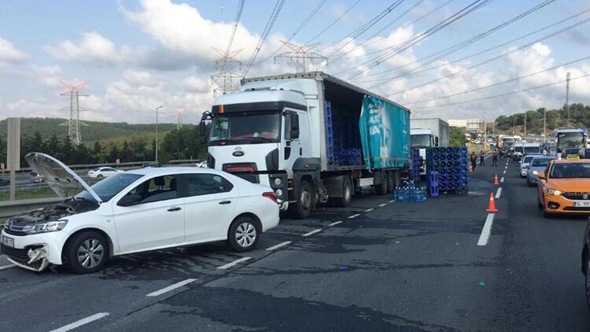 Son Dakika... TEM'de Zincirleme Kaza: Trafik Durma Noktasına Geldi ...