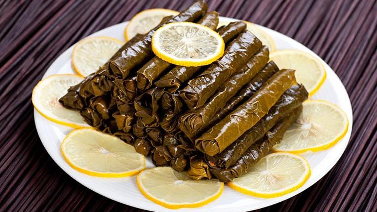 Yaprak sarma tarifi - Yemek Tarifleri - Kolay, Pratik, Değişik ve ...