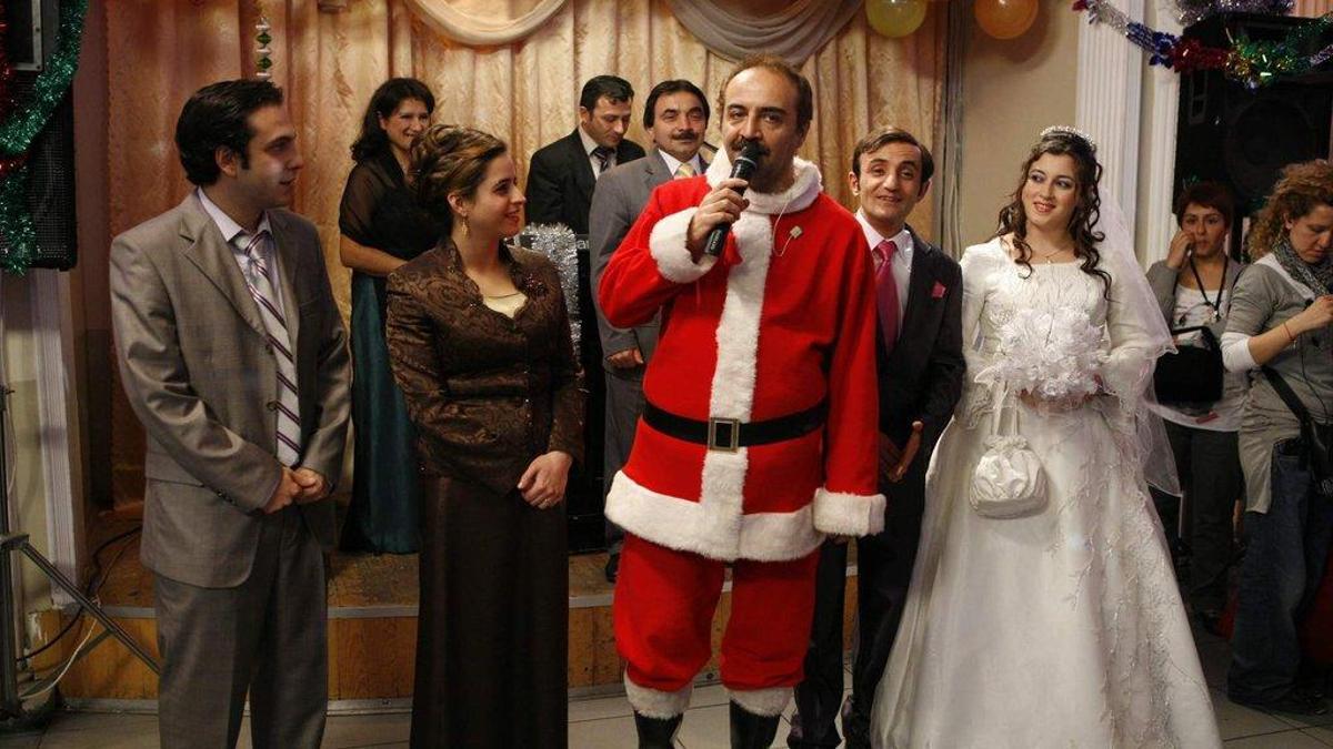 Neşeli Hayat oyuncuları kimler? Neşeli Hayat nerede çekildi? Neşeli Hayat konusu nedir? - Son Dakika Magazin Haberleri