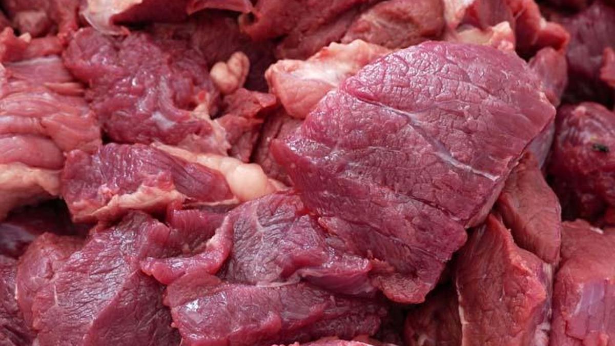 Rüyada Çiğ Et Görmek Ne Anlama Gelir? Rüyada Çiğ Et Yemek Nasıl Yorumlanır?