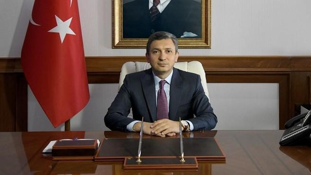 Hulusi Şahin kimdir, kaç yaşında, nereli? Yeni Antalya Valisi Hulusi