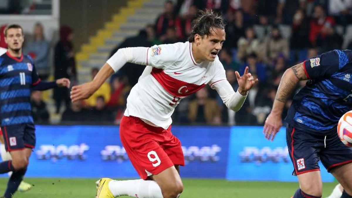 Ön çapraz bağından sakatlanan Enes Ünal, ameliyat edildi!