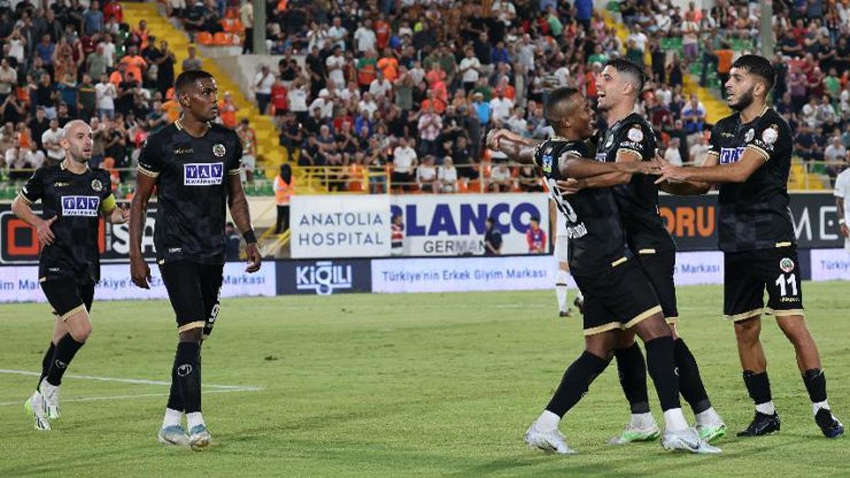 Corendon Alanyaspor 2-1 VavaCars Fatih Karagümrük MAÇ ÖZETİ