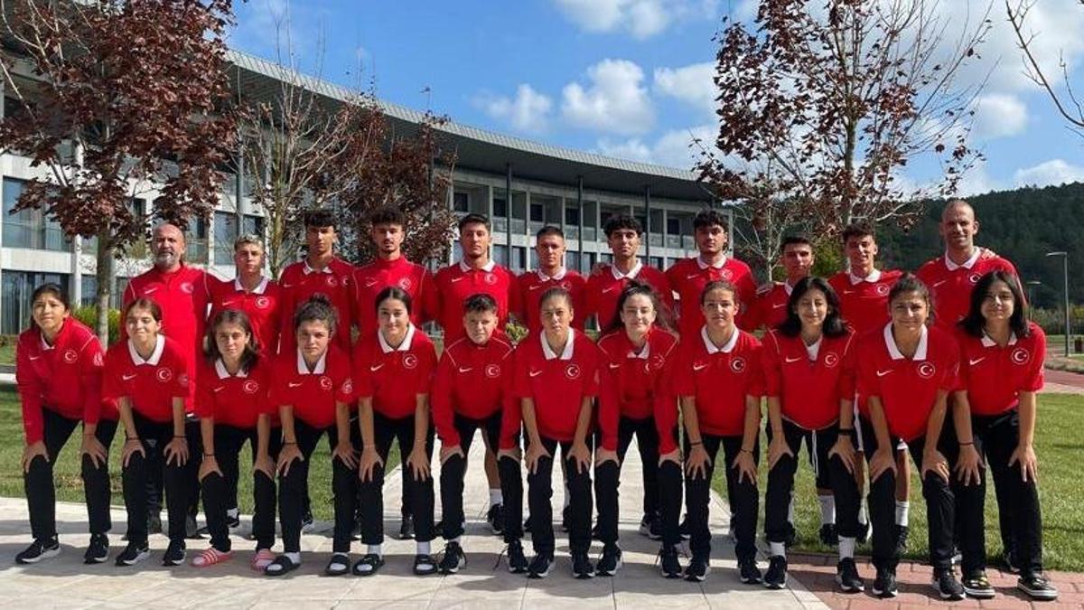 Milli sporcular Sırbistan yolcusu… Bakan Bak: Okul sporlarında öğrencilerimiz başarı hikayesi yazacak