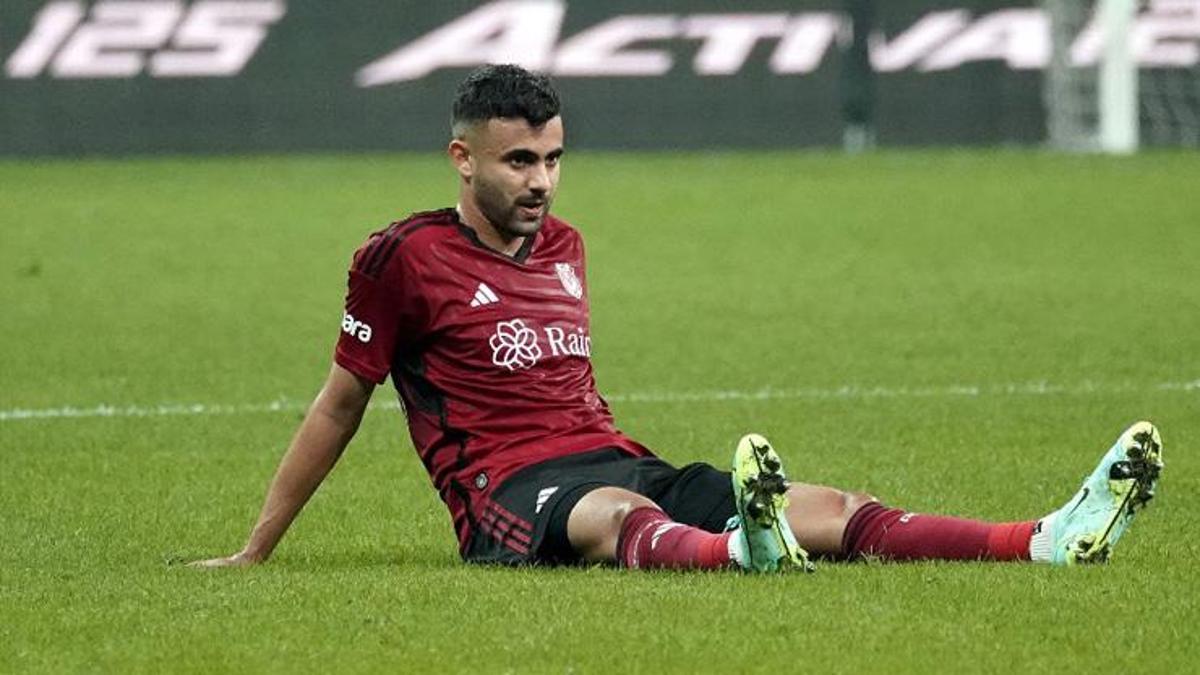 Rachid Ghezzal’dan Beşiktaş’a kötü haber!