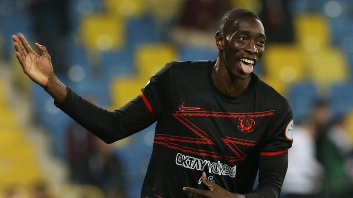 Gençlerbirliği’nde Sambou Yatabere ameliyat olacak