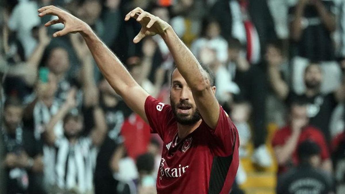 Cenk Tosun: Onana bizimle konuşmaya pek yanaşmıyor