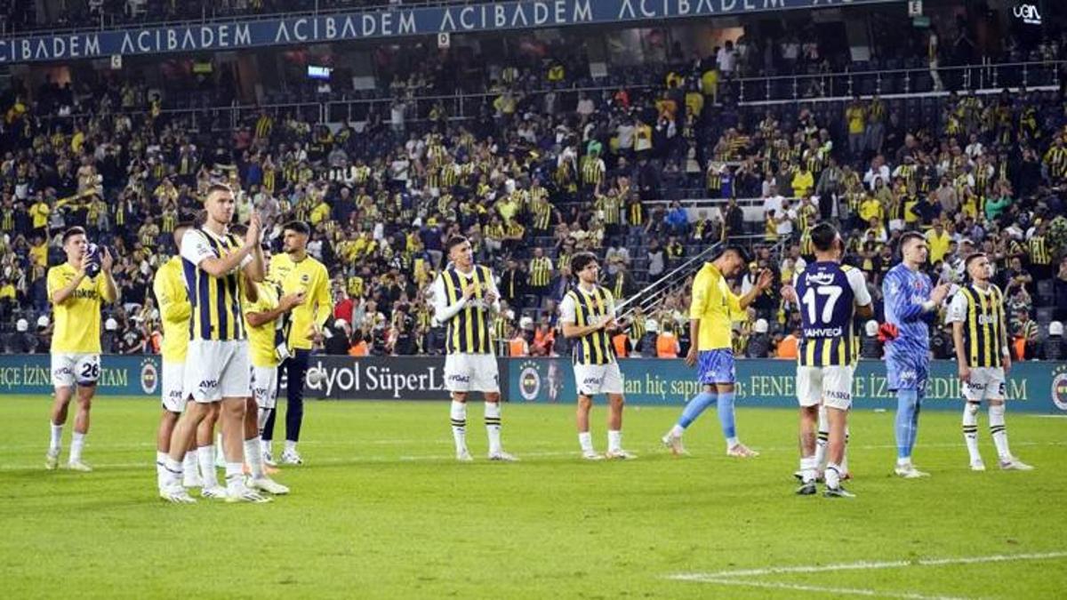 Fenerbahçe’nin rekor serisi ‘alkışlarla’ sona erdi