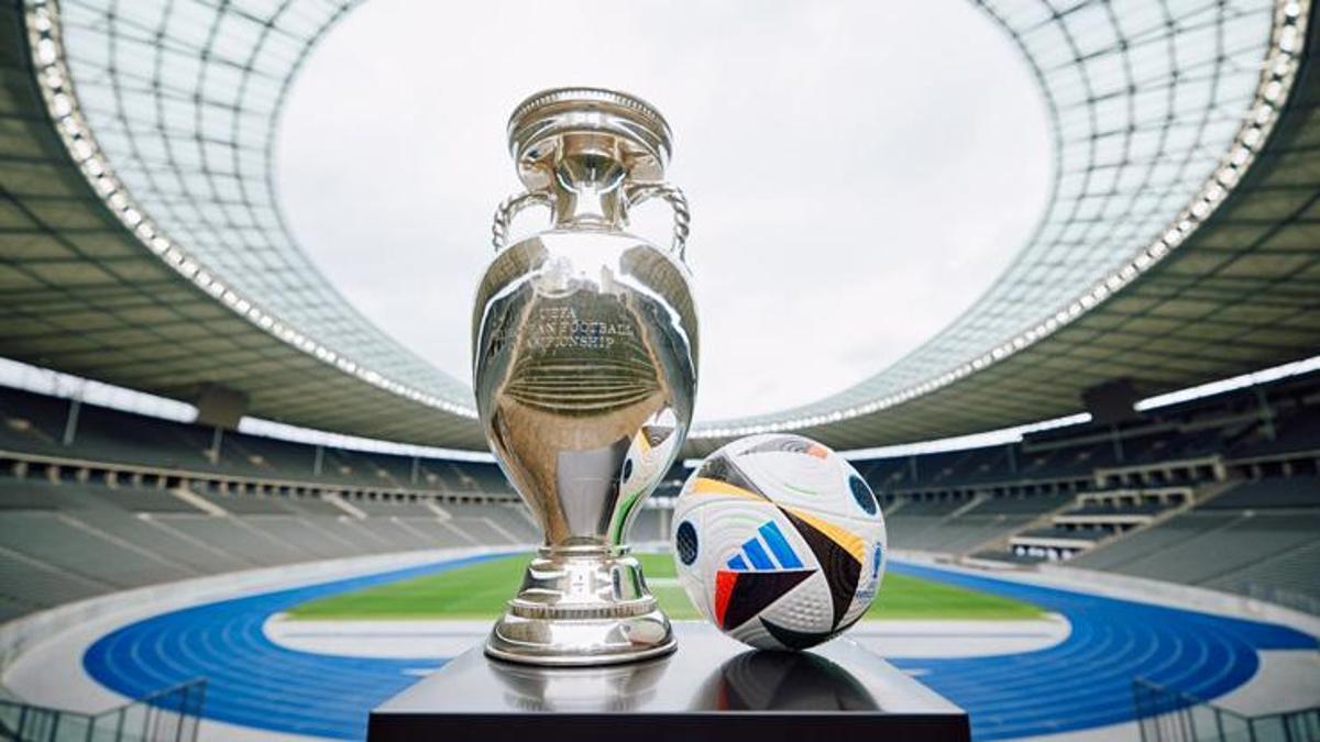 EURO 2024 resmi maç topu Fussballliebe tanıtıldı - Spor Haberleri