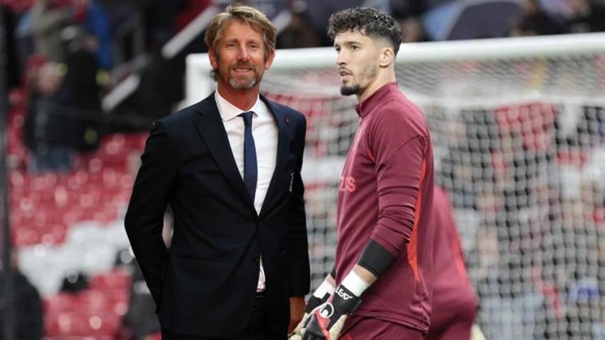 van der Sar’dan Altay Bayındır’a şok yanıt!