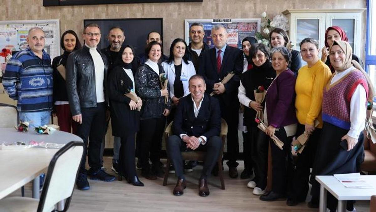 Abdullah Avcıdan ‘Öğretmenler Günü’ ziyareti