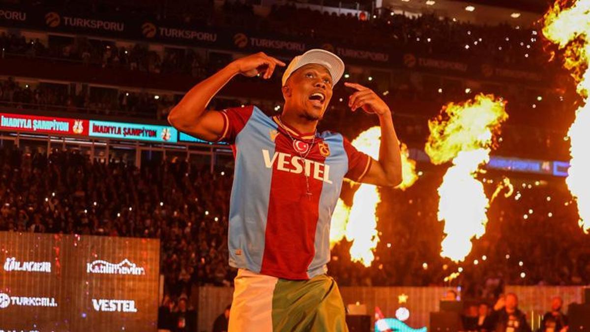 Trabzonspor’da Nwakaeme heyecanı! Başkan açıkladı…