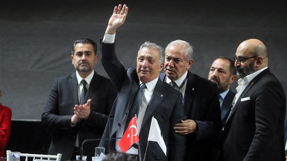 Ahmet Nur Çebi veda etti: Hepiniz hakkınızı helal edin