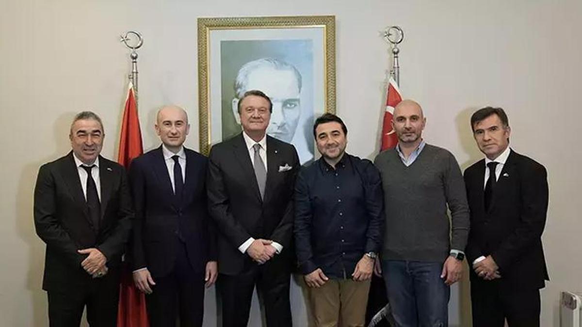 Beşiktaş’ta Samet Aybaba’nın ekibi belli oldu