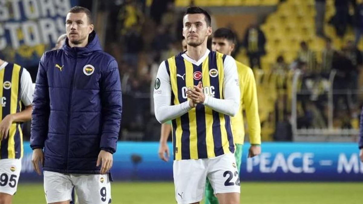 Fenerbahçe taraftarından Umut Nayir’e destek