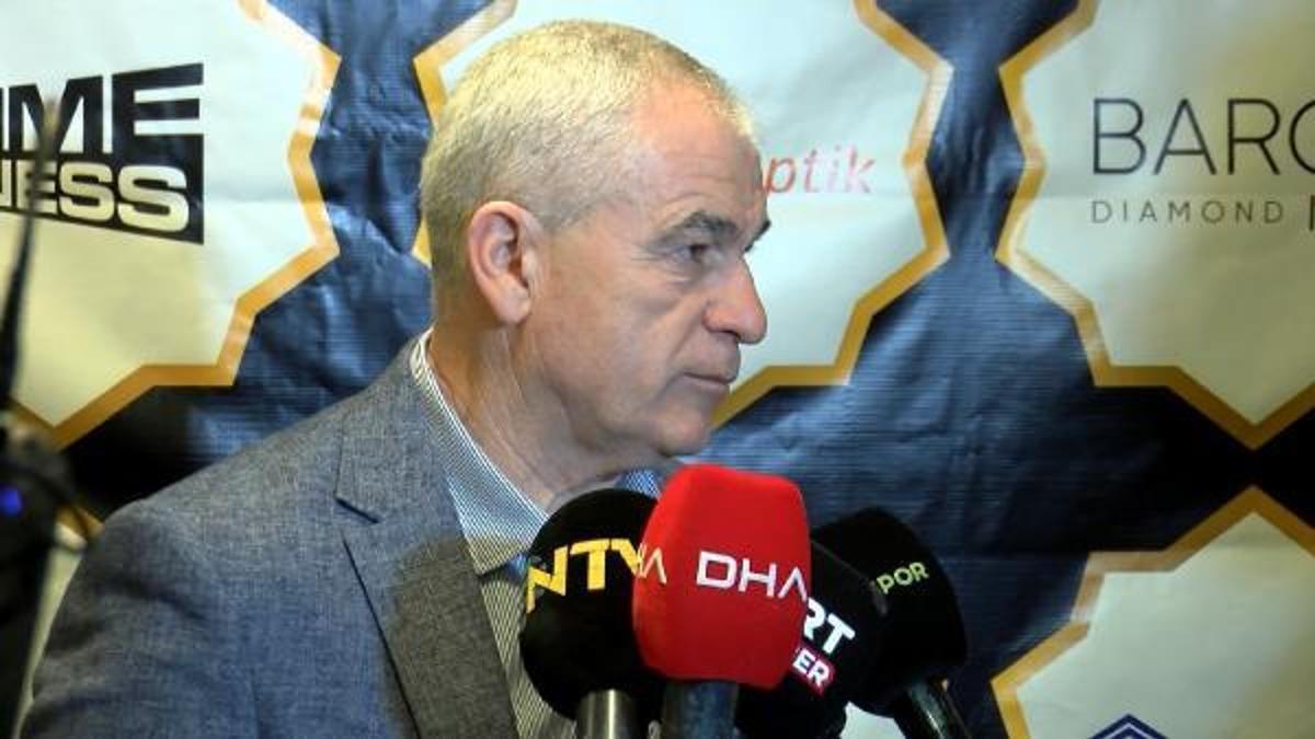 Rıza Çalımbay: Futbolun içinde böyle şeyler var